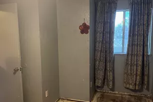 2116 Mt Vernon Dr, Modesto, CA 95350 - Photo 17