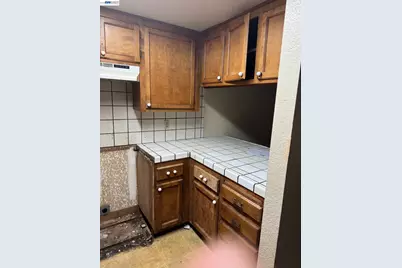 2116 Mt. Vernon Dr. #C, Modesto, CA 95350 - Photo 7