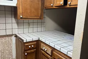 2116 Mt Vernon Dr, Modesto, CA 95350 - Photo 7