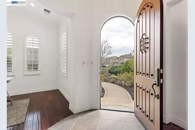 301 Friesian Ct, Danville, CA 94506 - Photo 5
