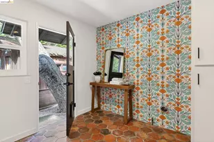 5914 Thornhill Dr, Oakland, CA 94611 - Photo 23