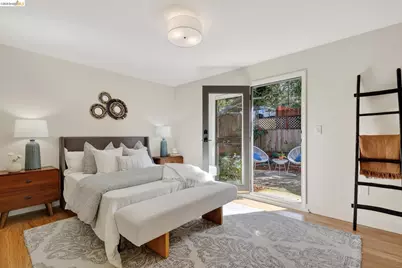 5914 Thornhill Drive, Oakland, CA 94611 - Photo 49