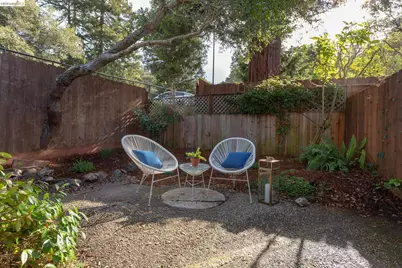 5914 Thornhill Drive, Oakland, CA 94611 - Photo 51