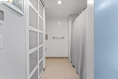 1201 Pine St #354, Oakland, CA 94607 - Photo 7