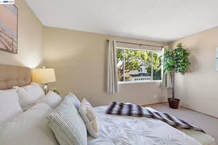 27773 Pistachio Ct, Hayward, CA 94544 - Photo 25