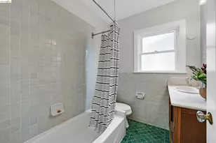 658 32nd St, Richmond, CA 94804 - Photo 15