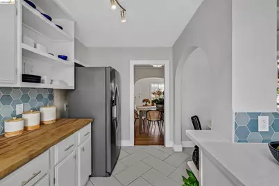 658 32nd St, Richmond, CA 94804 - Photo 17