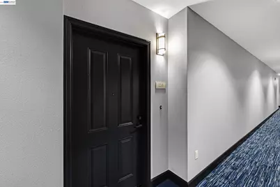 423 7th St #220, Oakland, CA 94607 - Photo 5