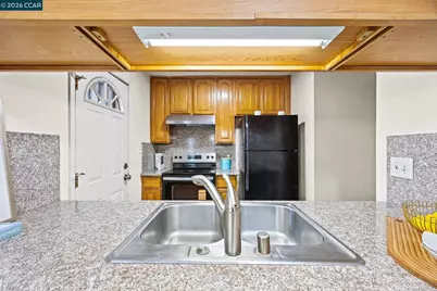 2069 Olivera Rd #E, Concord, CA 94520 - Photo 7