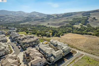 57109 Via Vicenza, San Ramon, CA 94583 - Photo 5