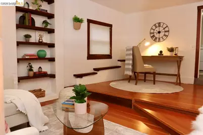 385 Vermont Ave, Berkeley, CA 94707 - Photo 29