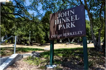 385 Vermont Ave, Berkeley, CA 94707 - Photo 35