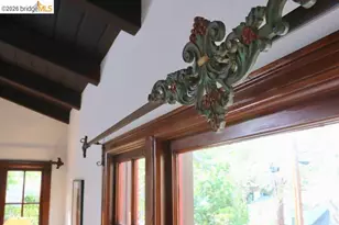 385 Vermont Ave, Berkeley, CA 94707 - Photo 9