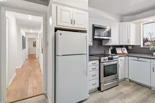 1440 Walnut St, Berkeley, CA 94709 - Photo 31