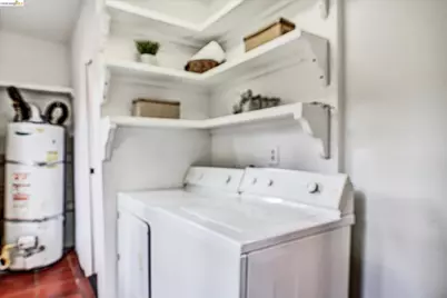 7603 Terrace Dr, El Cerrito, CA 94530 - Photo 19