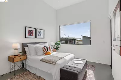 811 Folger Ave, Berkeley, CA 94710 - Photo 15