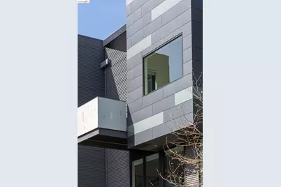 811 Folger Ave, Berkeley, CA 94710 - Photo 17