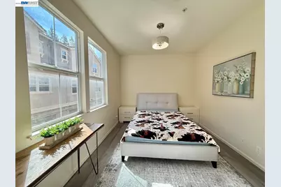 2200 Beech Cir, San Jose, CA 95131 - Photo 7