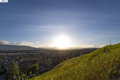 263 Llano De Los Robles Ave #1, San Jose, CA 95136 - Photo 41