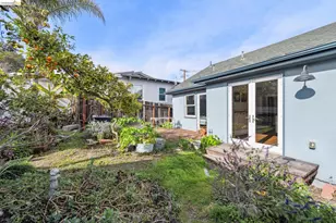 1066 Bayview Ave, Oakland, CA 94610 - Photo 25