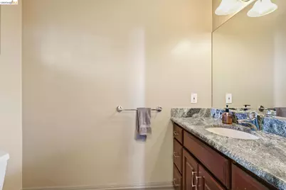 107 Dolphine Ave, El Granada, CA 94018 - Photo 11
