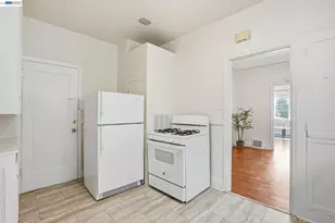 1424 Hampel St, Oakland, CA 94602 - Photo 19