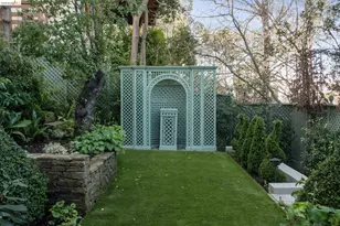 906 Paramount Rd, Oakland, CA 94610 - Photo 59