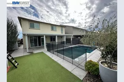 17691 Brandeis Ct, Lathrop, CA 95330 - Photo 7