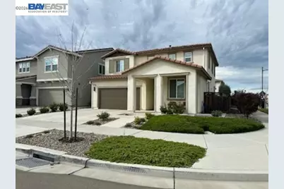 17691 Brandeis Ct, Lathrop, CA 95330 - Photo 3