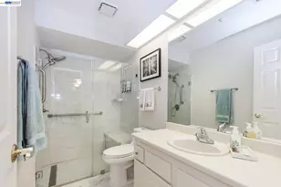 2627 Oak Rd, Walnut Creek, CA 94597 - Photo 15