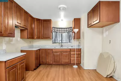 1212 13th St, Antioch, CA 94509 - Photo 5