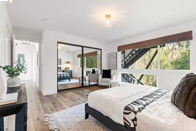 6931 Pinehaven Rd, Oakland, CA 94611 - Photo 29