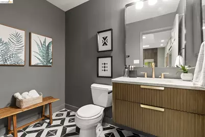 6931 Pinehaven Rd, Oakland, CA 94611 - Photo 45