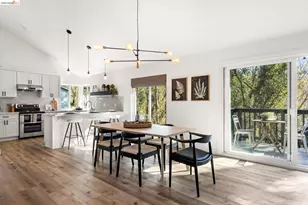 6931 Pinehaven Rd, Oakland, CA 94611 - Photo 7