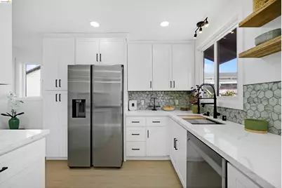 16826 Bar Ave, San Lorenzo, CA 94580 - Photo 27