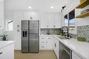 16826 Bar Ave, San Lorenzo, CA 94580 - Photo 27