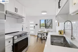 25055 Copa Del Oro Dr, Hayward, CA 94545 - Photo 13