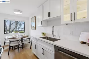 25055 Copa Del Oro Dr, Hayward, CA 94545 - Photo 15