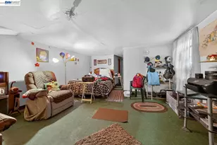 940 Delaware St, Berkeley, CA 94710 - Photo 13