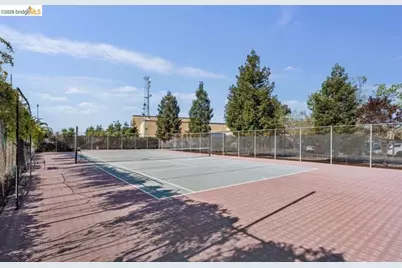 7 Embarcadero #204, Oakland, CA 94607 - Photo 27