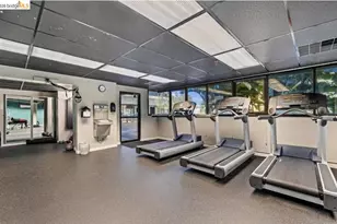 7 Embarcadero, Oakland, CA 94607 - Photo 25