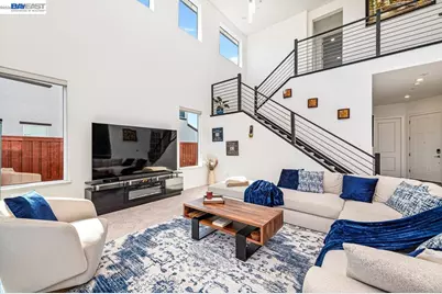 713 River Bend Dr, Lathrop, CA 95330 - Photo 3