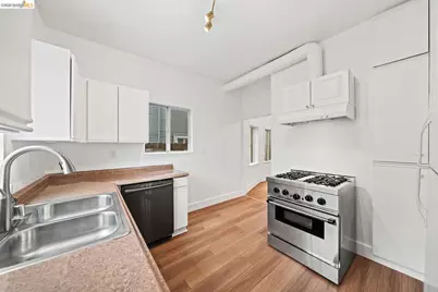 5812 Dover St, Oakland, CA 94609 - Photo 15