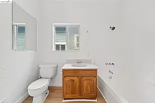 5812 Dover St, Oakland, CA 94609 - Photo 23