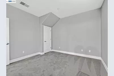 6067 Old Quarry, Oakland, CA 94605 - Photo 25