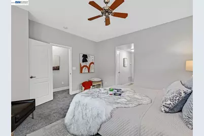 6067 Old Quarry, Oakland, CA 94605 - Photo 15