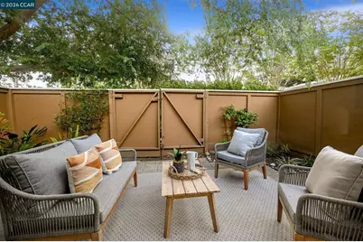 1129 Ptarmigan Dr #3, Walnut Creek, CA 94595 - Photo 5