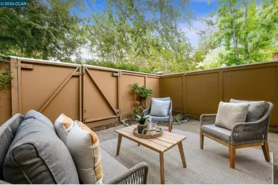 1129 Ptarmigan Dr #3, Walnut Creek, CA 94595 - Photo 7