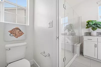 37629 Breakers Rd, Newark, CA 94560 - Photo 17