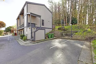 407 Vista Heights Rd, El Cerrito, CA 94530 - Photo 25